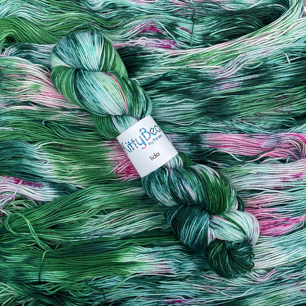 Lido - Superwash Merino Wool-Nylon Yarn - Hand-Dyed Skeins