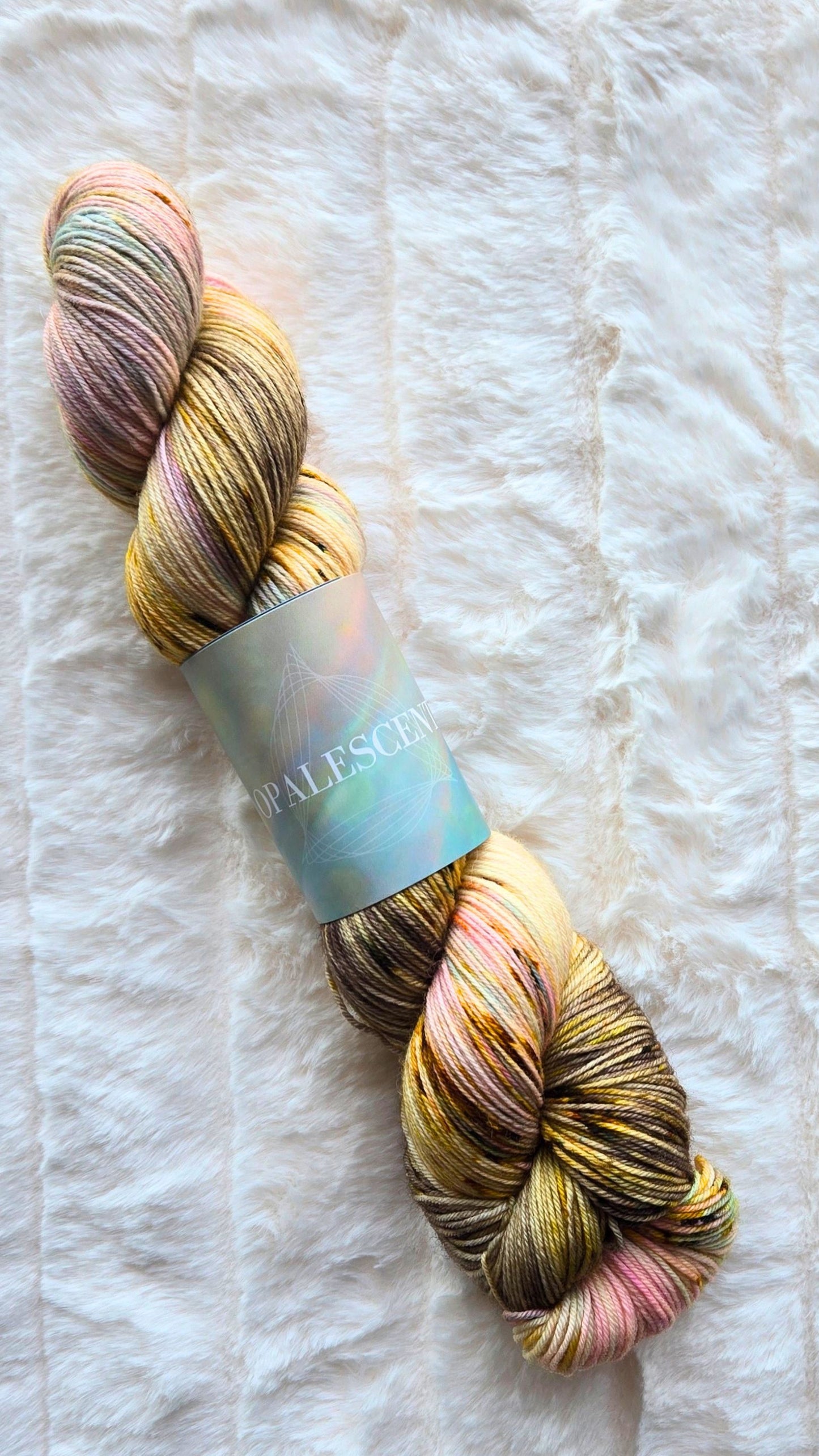 HueLoco - Opalescent - Phyllis Sock